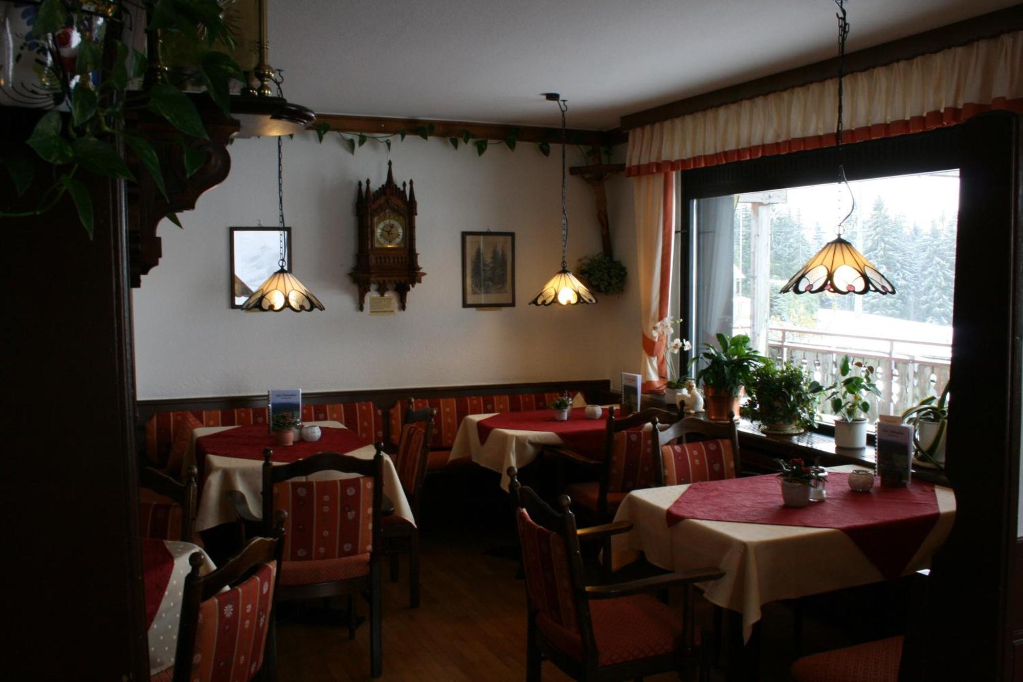 Cafe-Pension Feldbergblick Титизее-Нойщат Екстериор снимка